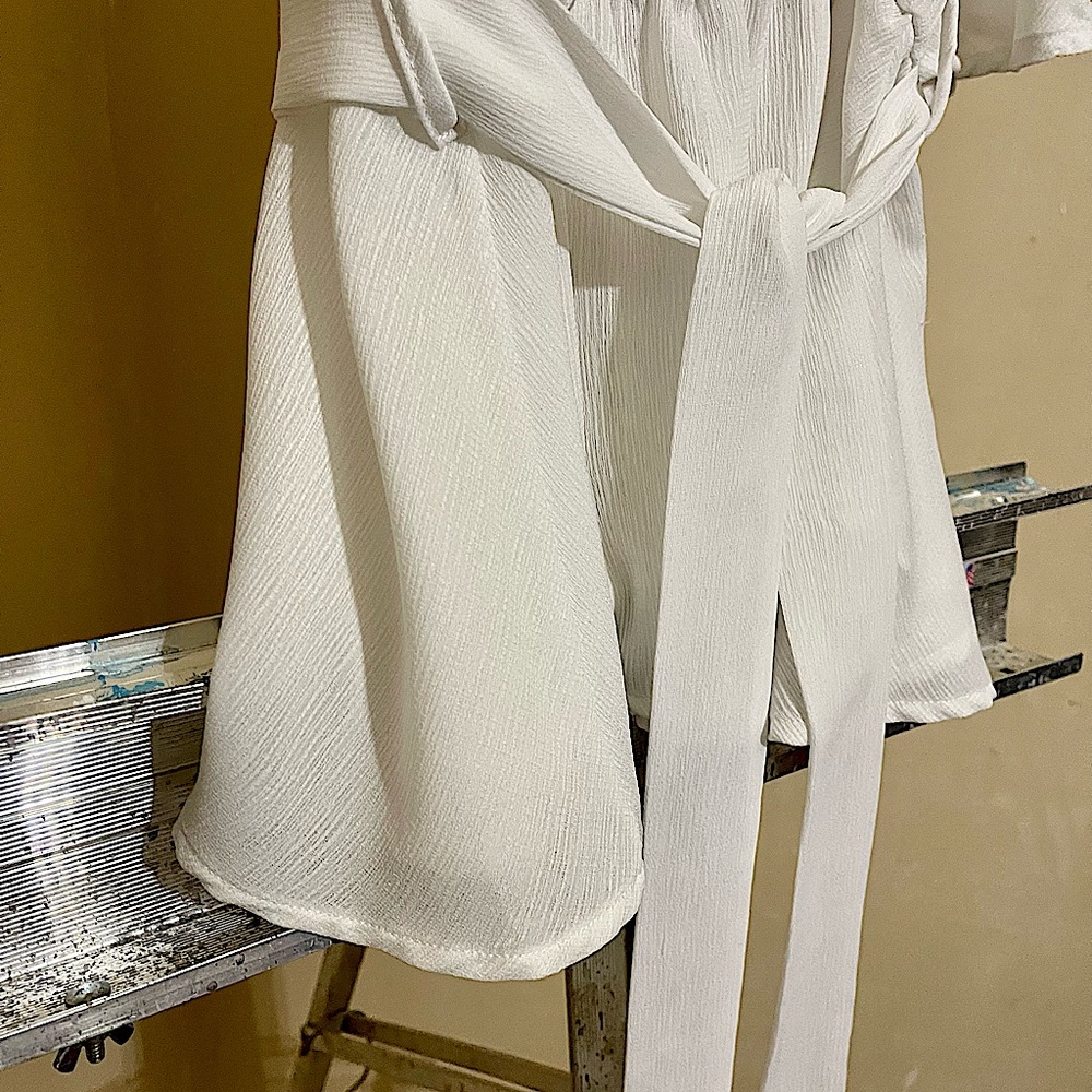 RUFFLE SHORT SLEEVE WOMENS TOP - Picture 7 of 8